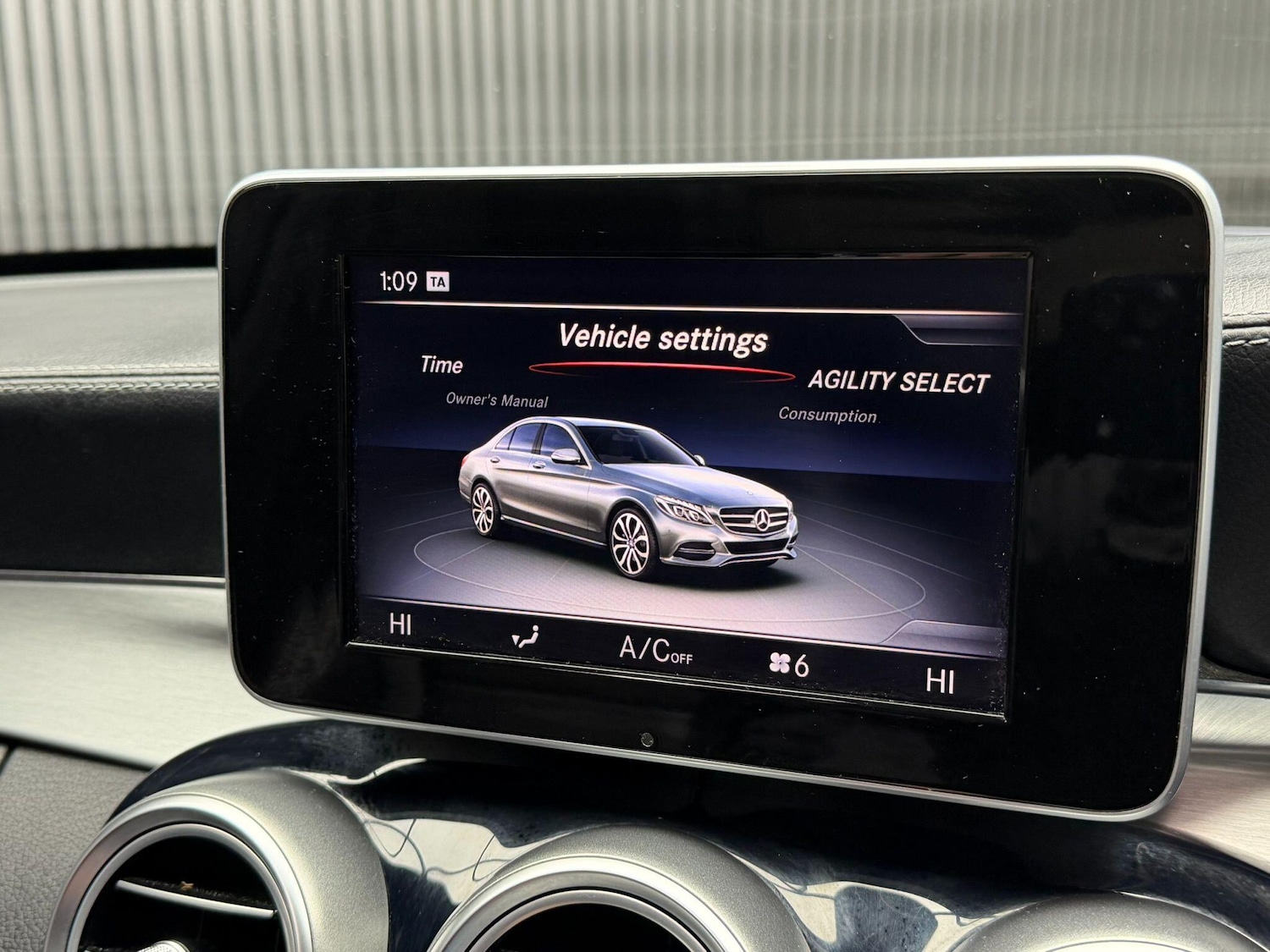 Used Mercedes-Benz C Class 2015 for sale - 77376672: Photo 44