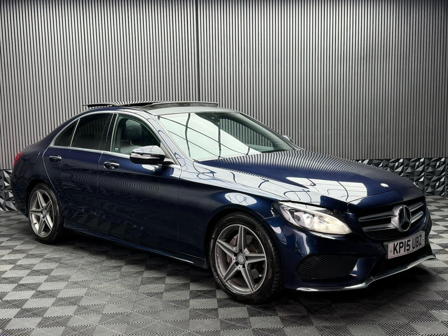 Used Mercedes-Benz C Class 2015 for sale - 77376672: Photo 7