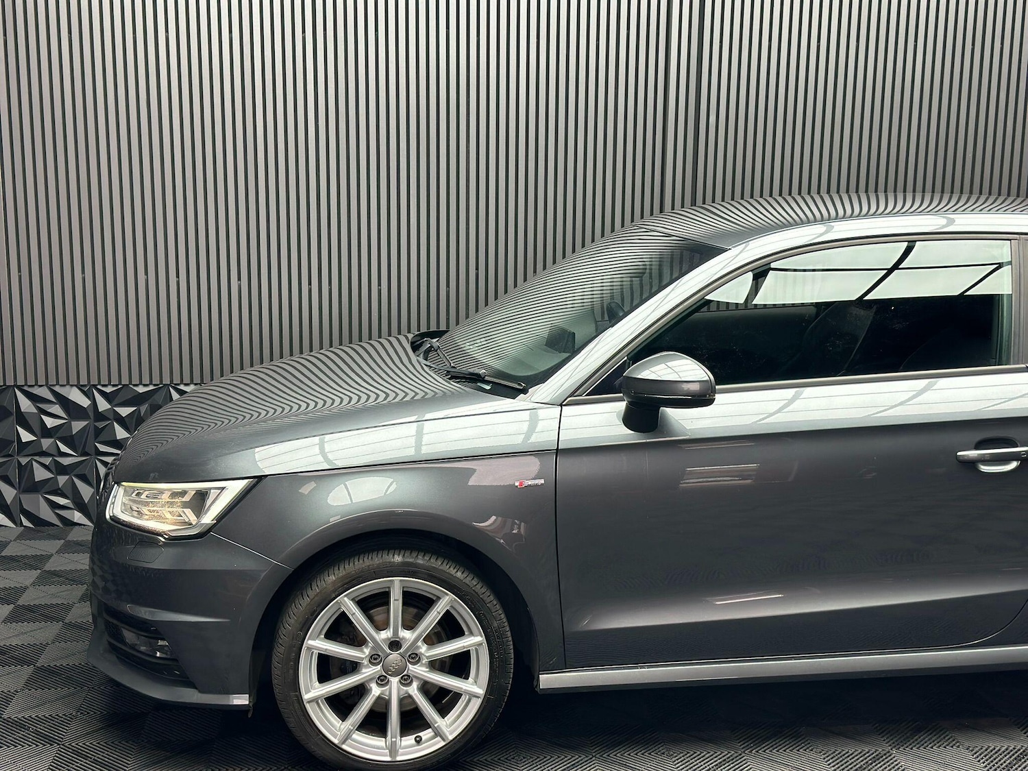 Used Audi A1 2015 for sale - 76317864: Photo 15