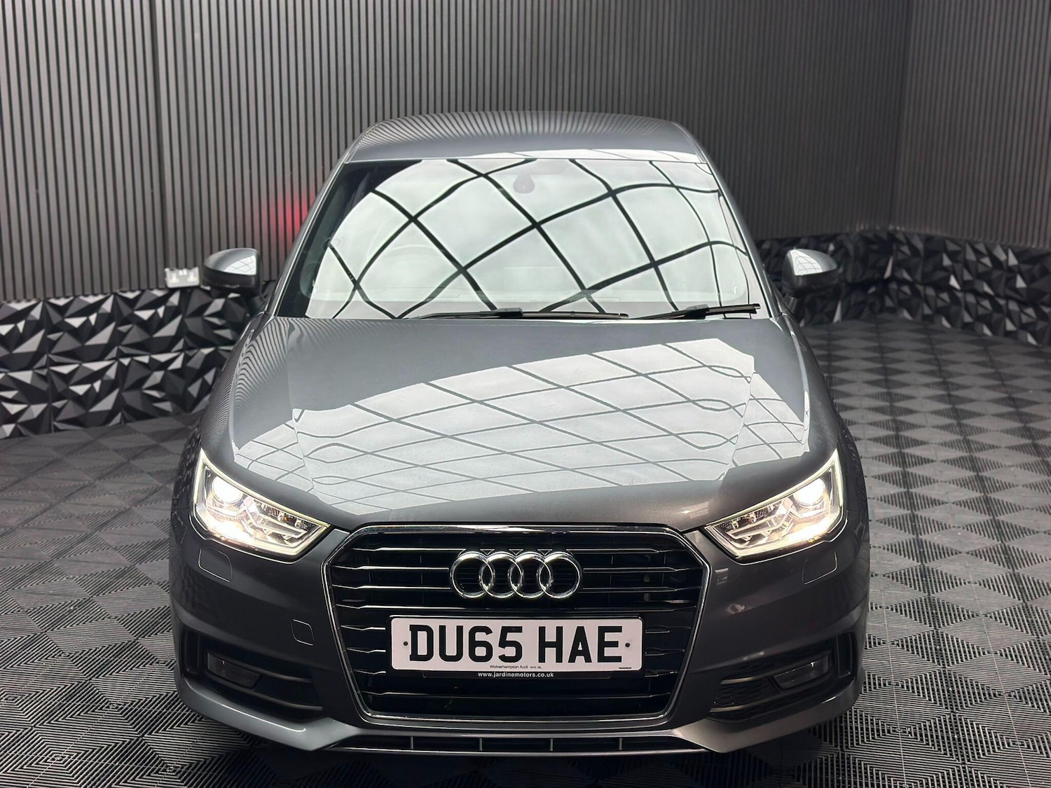 Used Audi A1 2015 for sale - 76317864: Photo 3