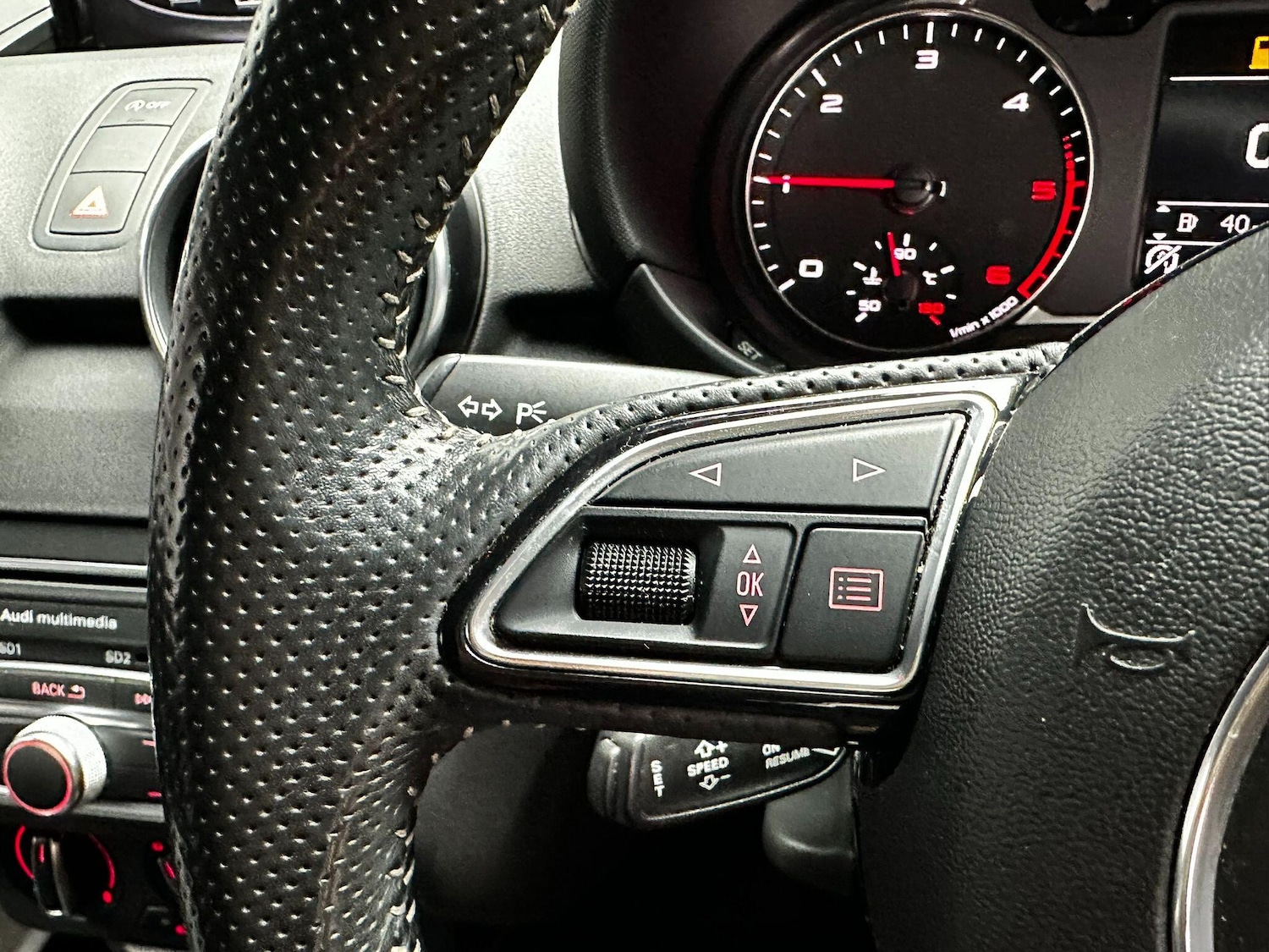 Used Audi A1 2015 for sale - 76317864: Photo 32