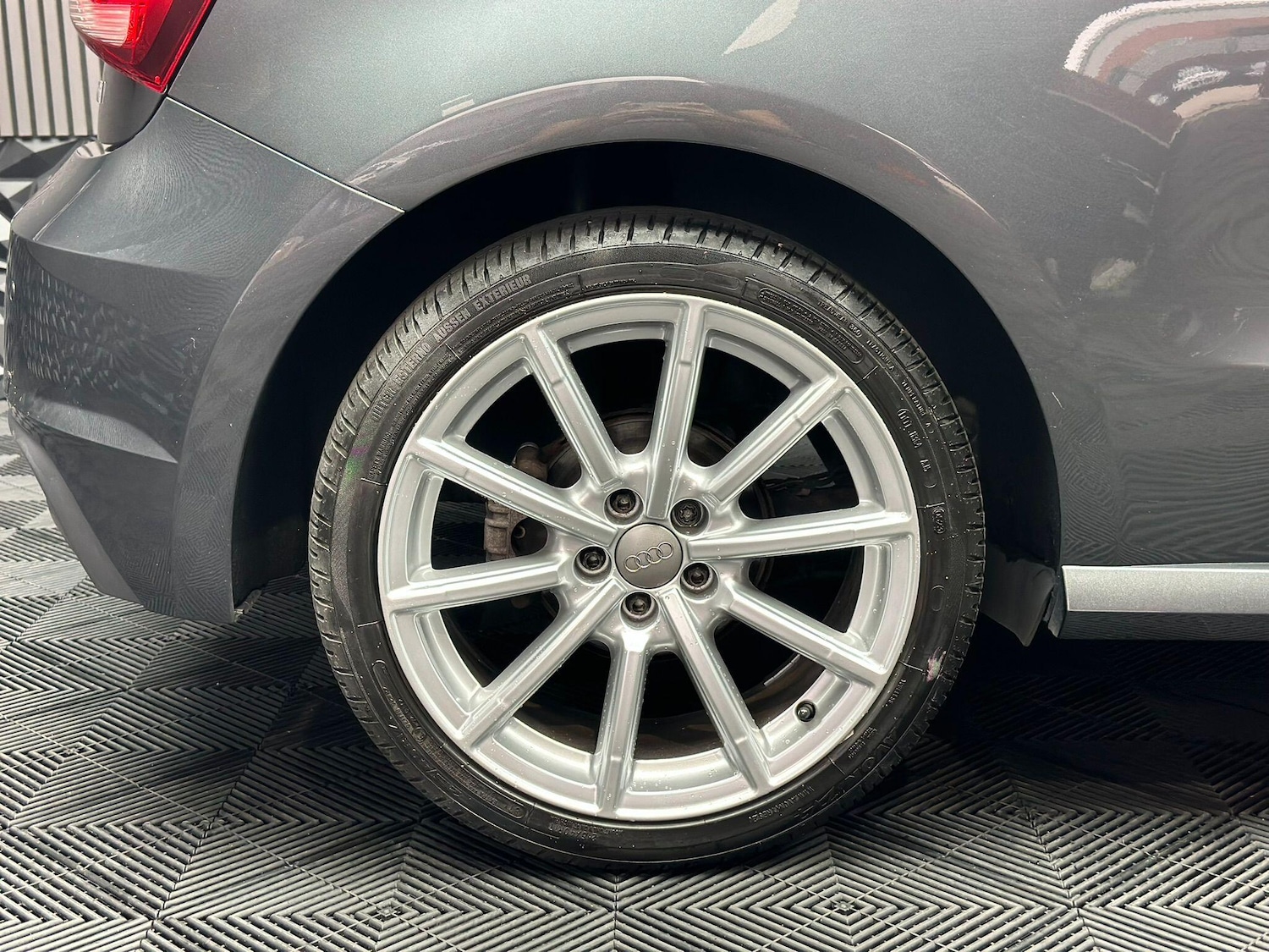 Used Audi A1 2015 for sale - 76317864: Photo 41