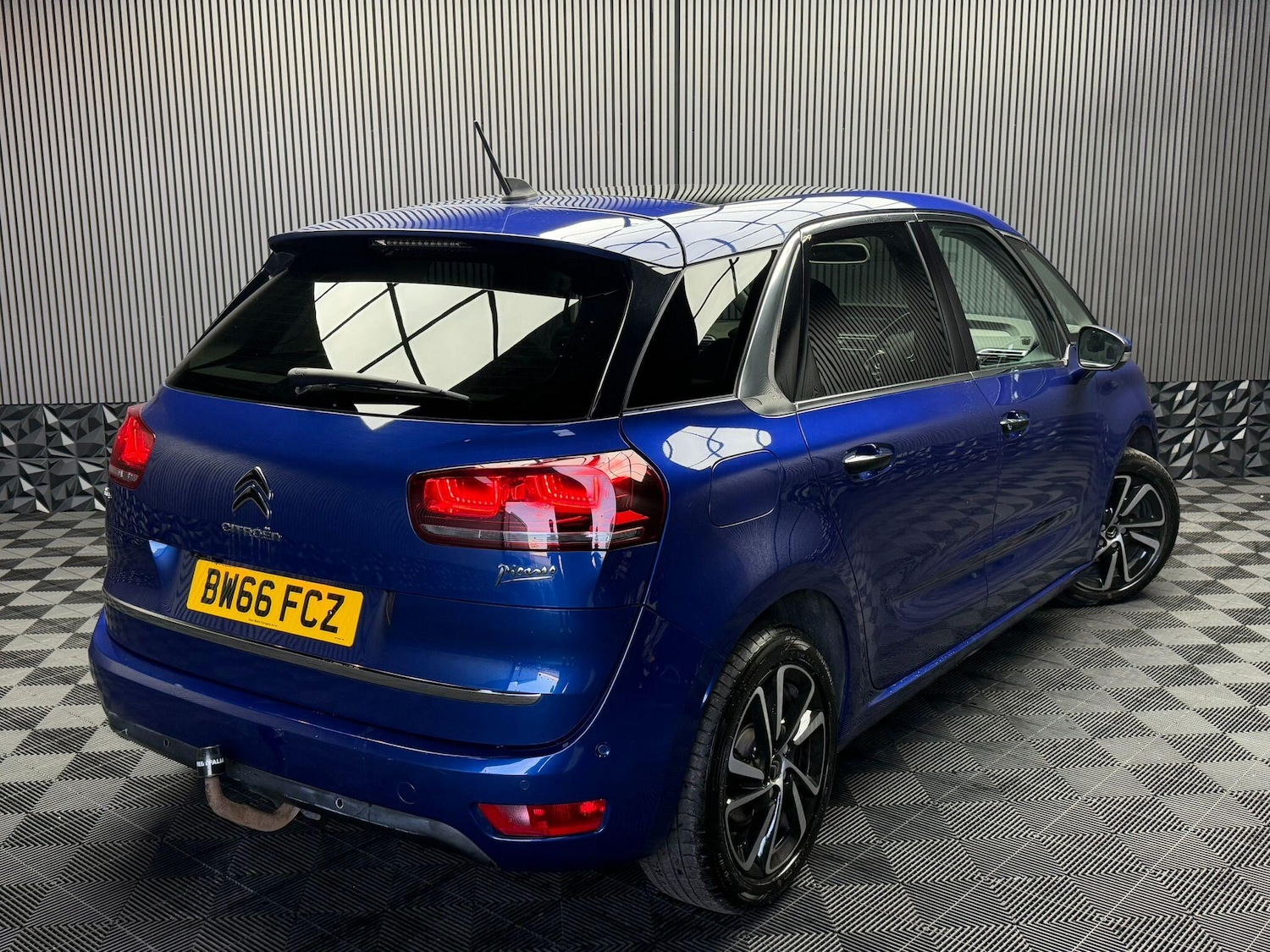 Used Citroen C4 Picasso 2017 for sale - 77376816: Photo 15