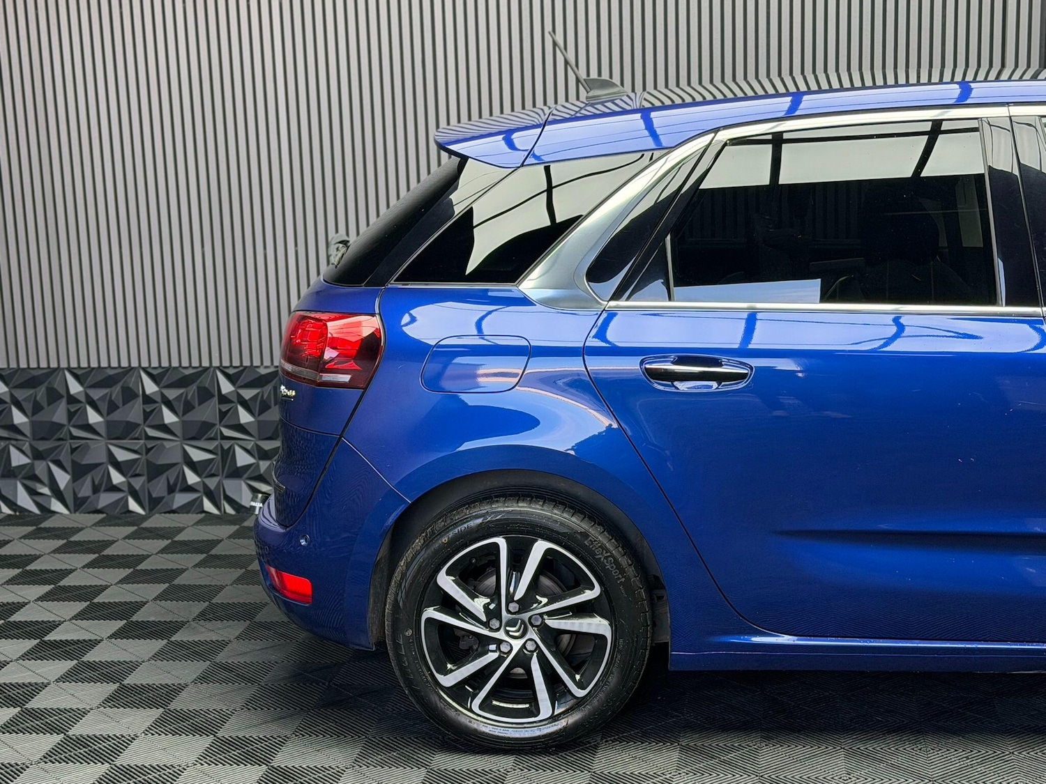 Used Citroen C4 Picasso 2017 for sale - 77376816: Photo 31