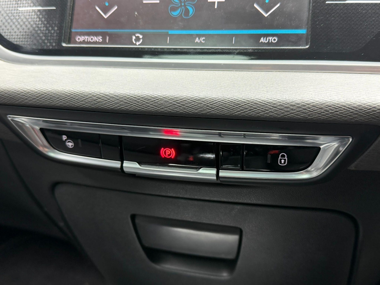 Used Citroen C4 Picasso 2017 for sale - 77376816: Photo 36