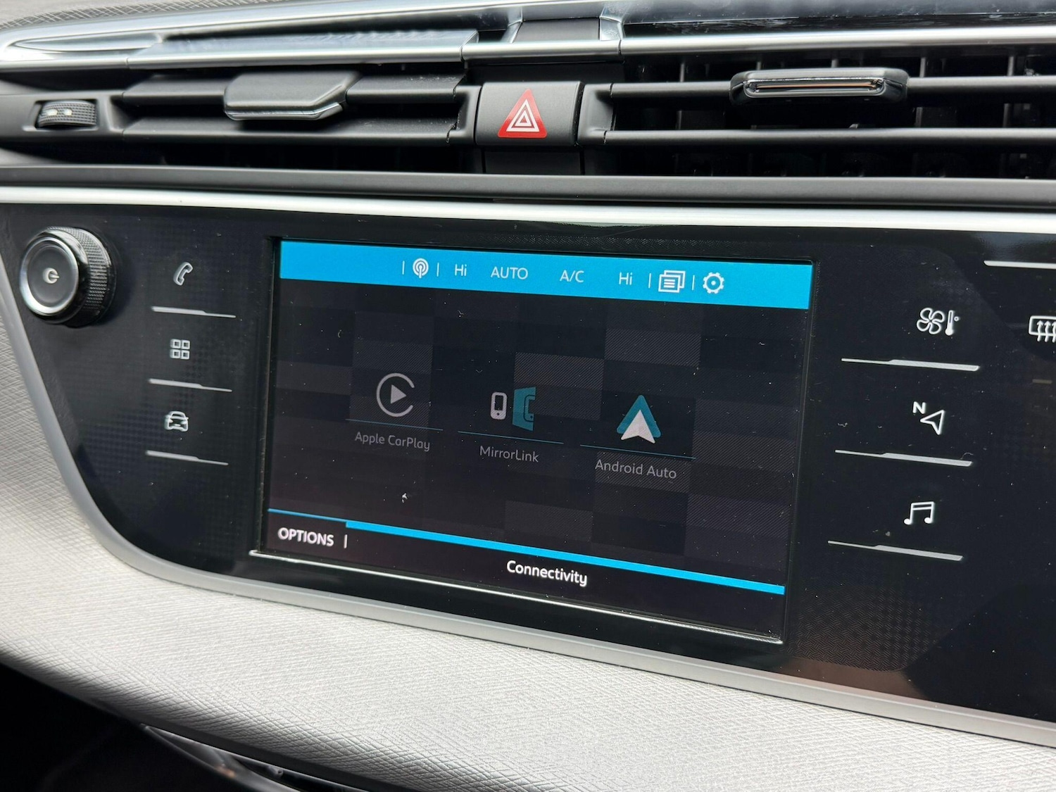 Used Citroen C4 Picasso 2017 for sale - 77376816: Photo 38