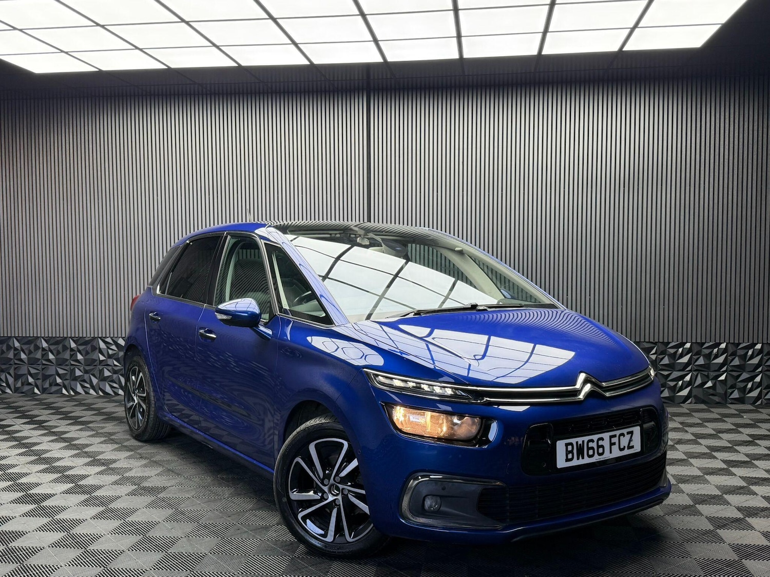 Used Citroen C4 Picasso 2017 for sale - 77376816: Photo 6