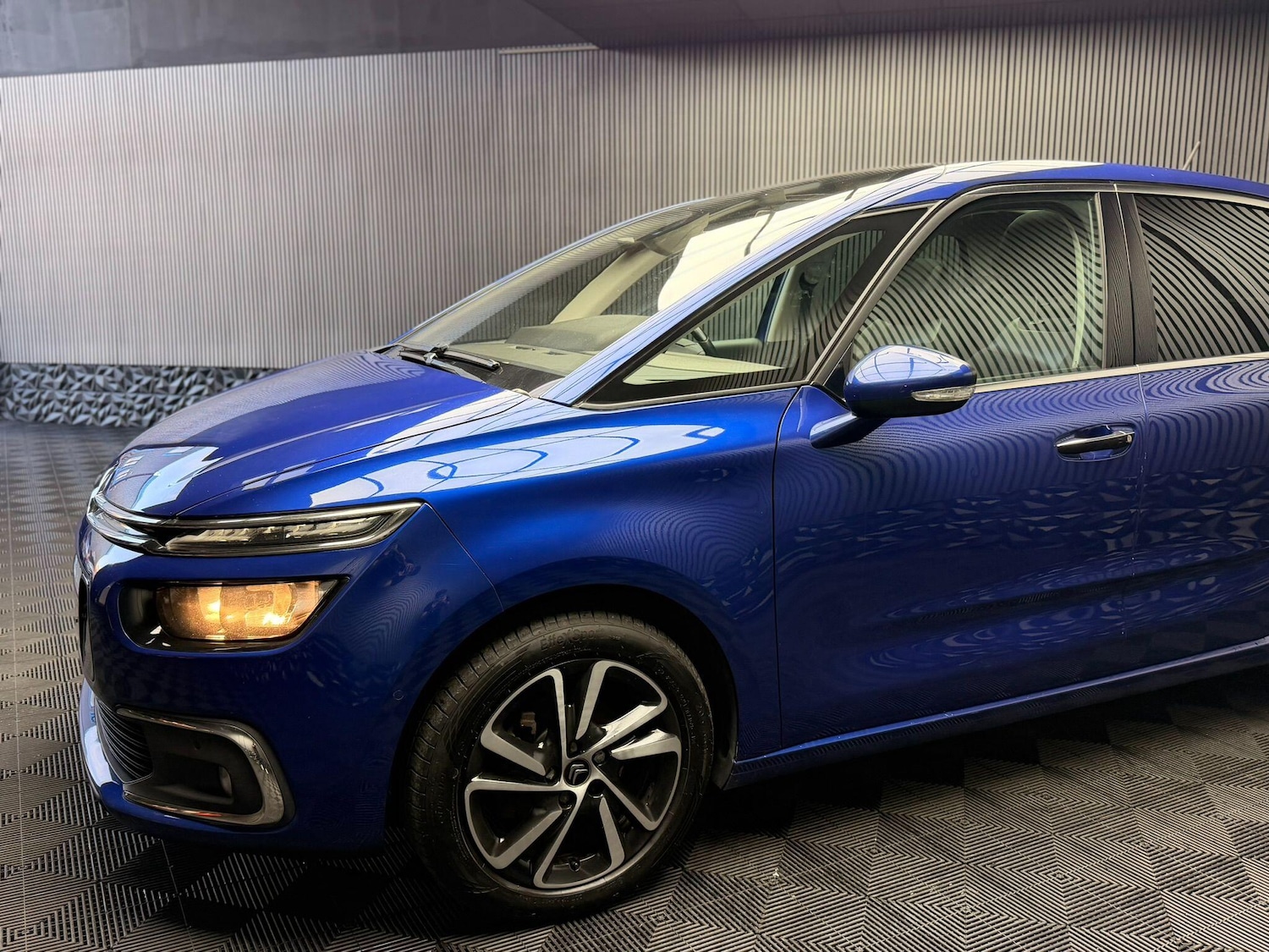 Used Citroen C4 Picasso 2017 for sale - 77376816: Photo 9