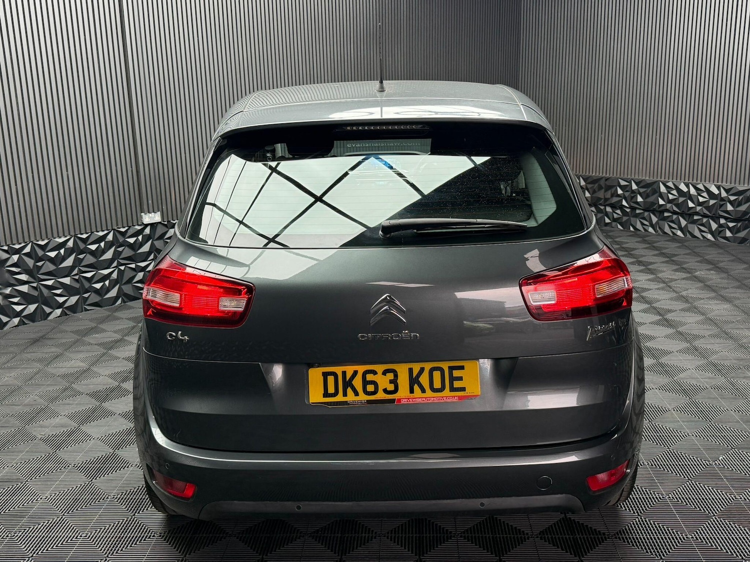 Used Citroen C4 Picasso 2013 for sale - 77015264: Photo 11