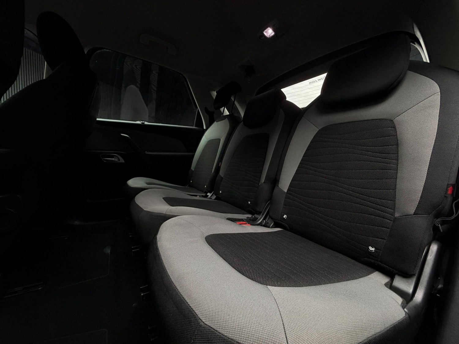 Used Citroen C4 Picasso 2013 for sale - 77015264: Photo 17