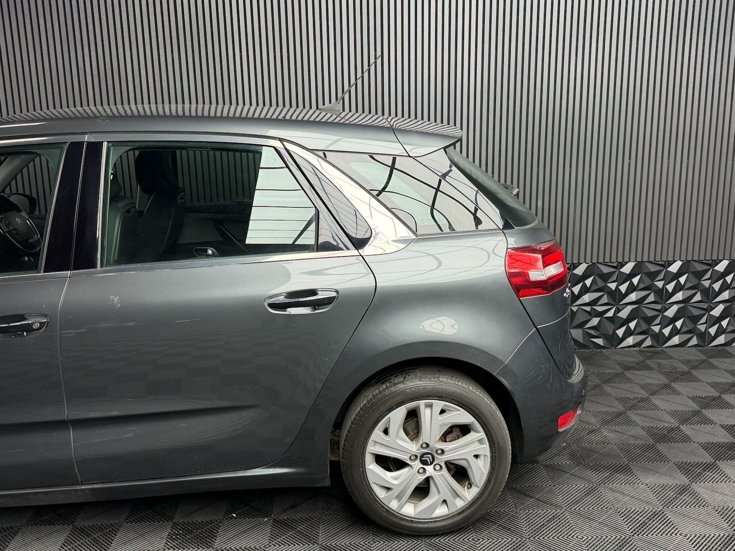 Used Citroen C4 Picasso 2013 for sale - 77015264: Photo 48