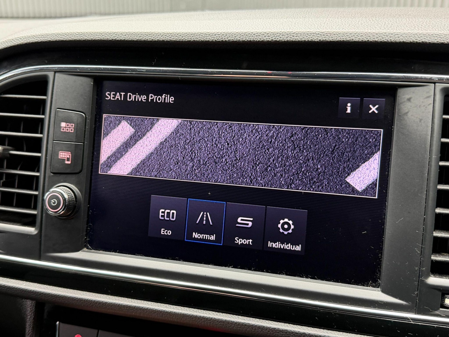 Used SEAT Leon 2018 for sale - 77015517: Photo 42