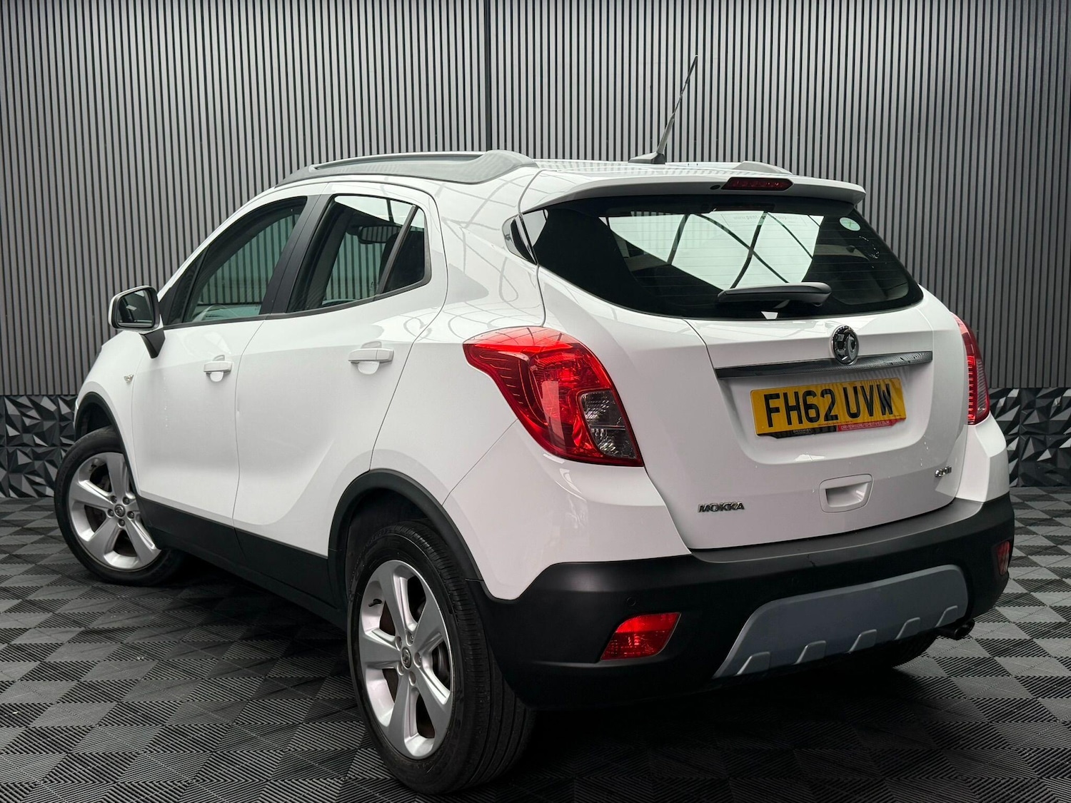 Used Vauxhall Mokka 2013 for sale - 76632642: Photo 5