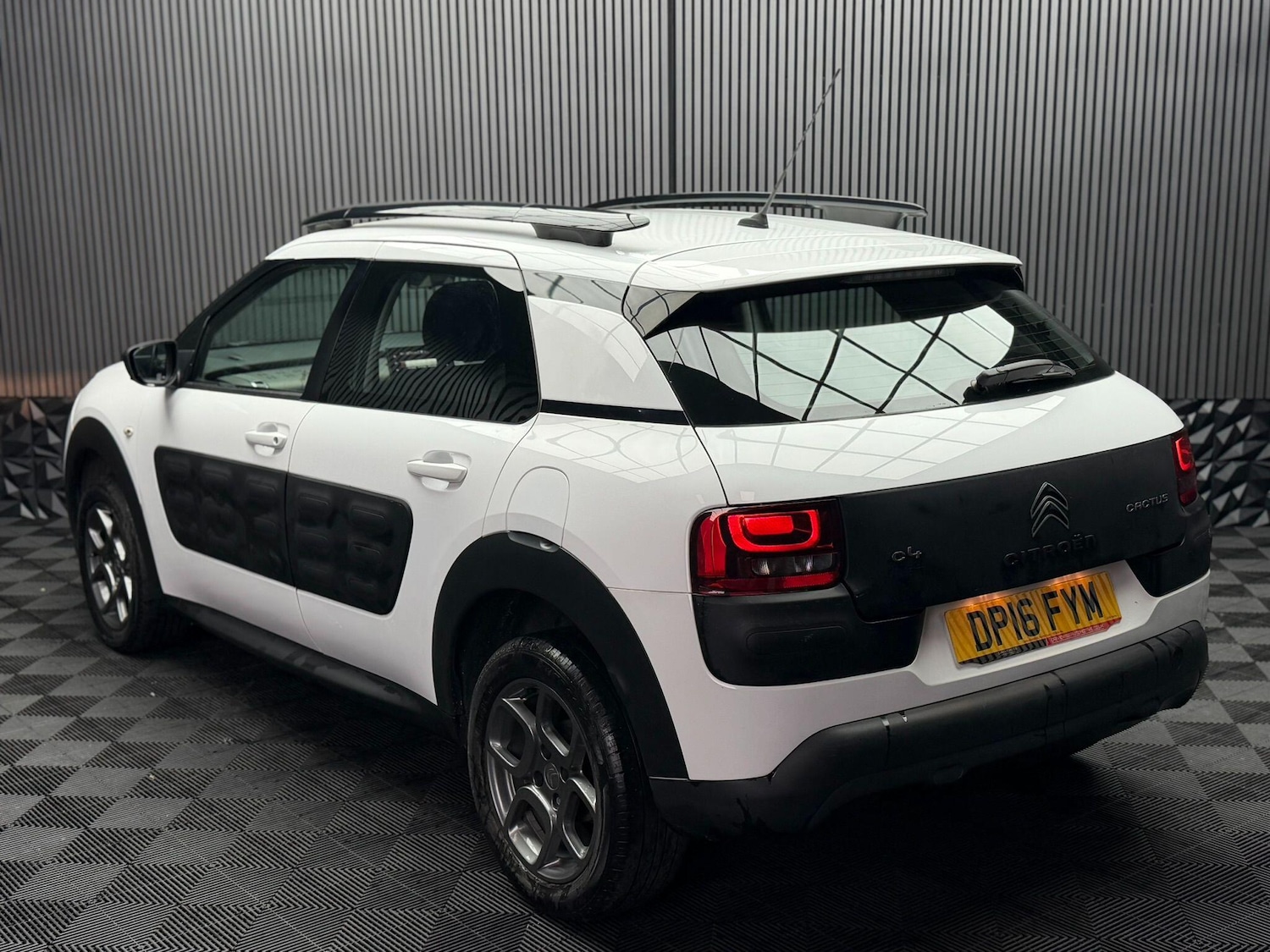 Used Citroen C4 Cactus 2016 for sale - 77909019: Photo 13