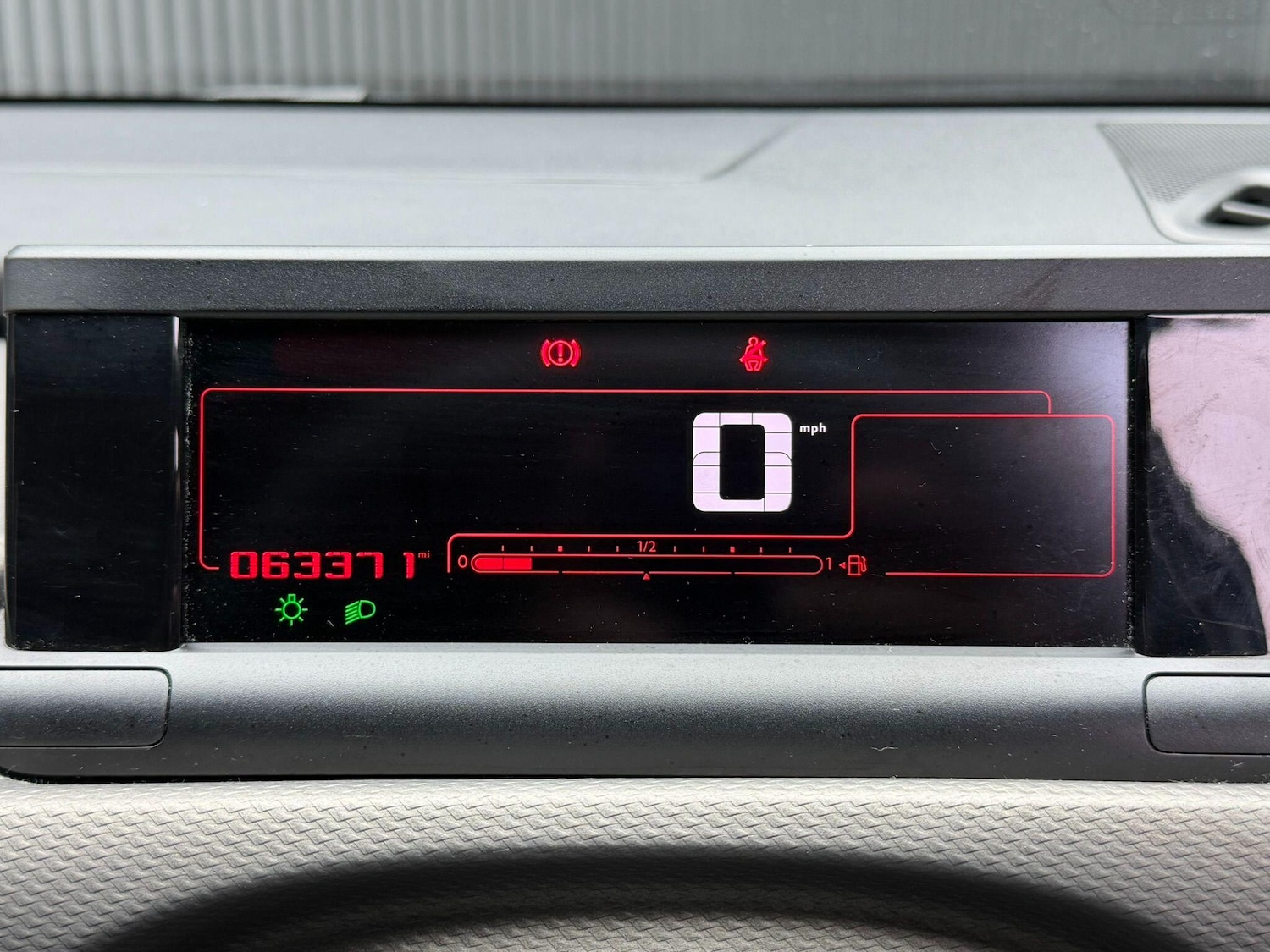 Used Citroen C4 Cactus 2016 for sale - 77909019: Photo 37