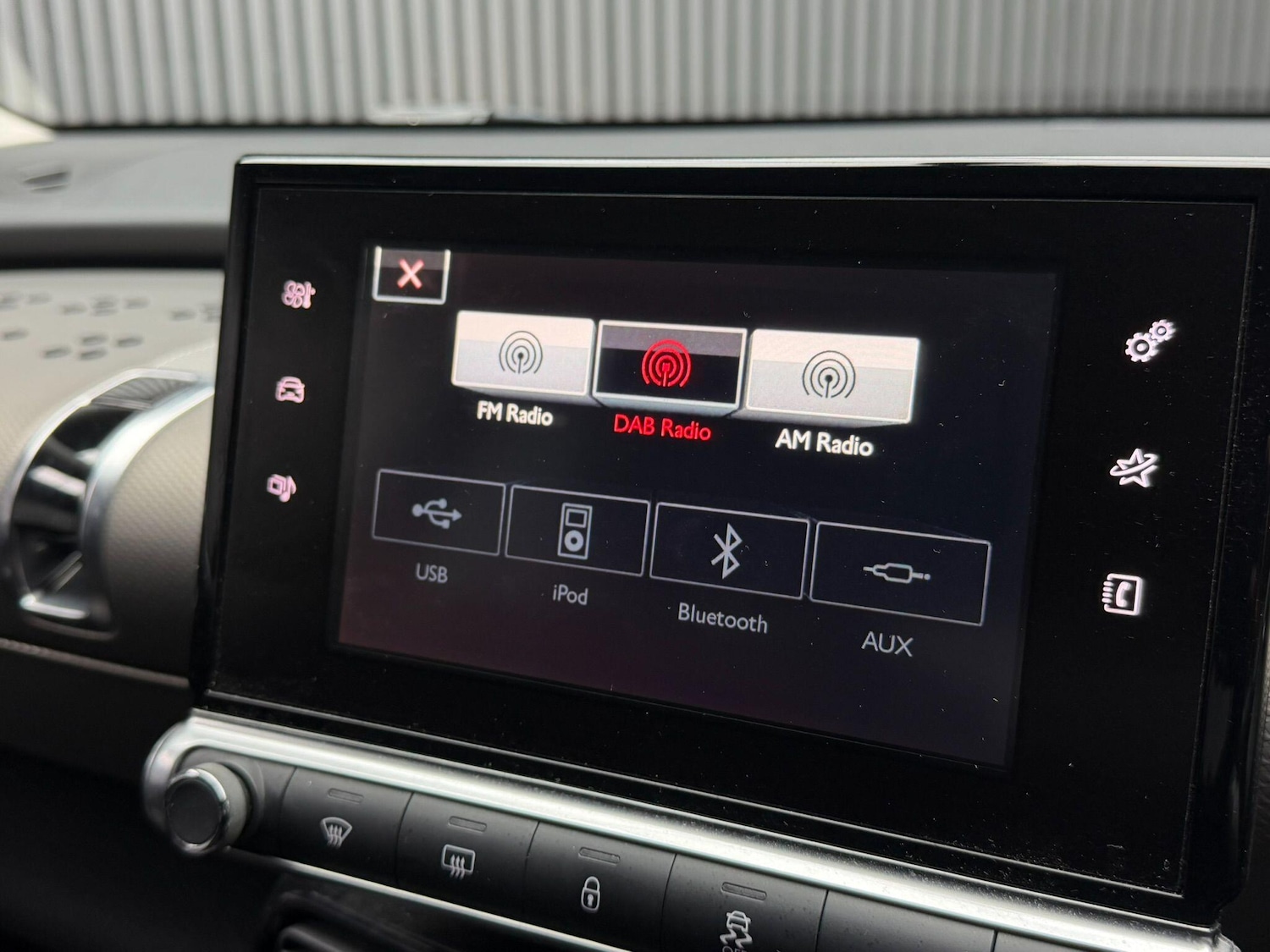 Used Citroen C4 Cactus 2016 for sale - 77909019: Photo 41