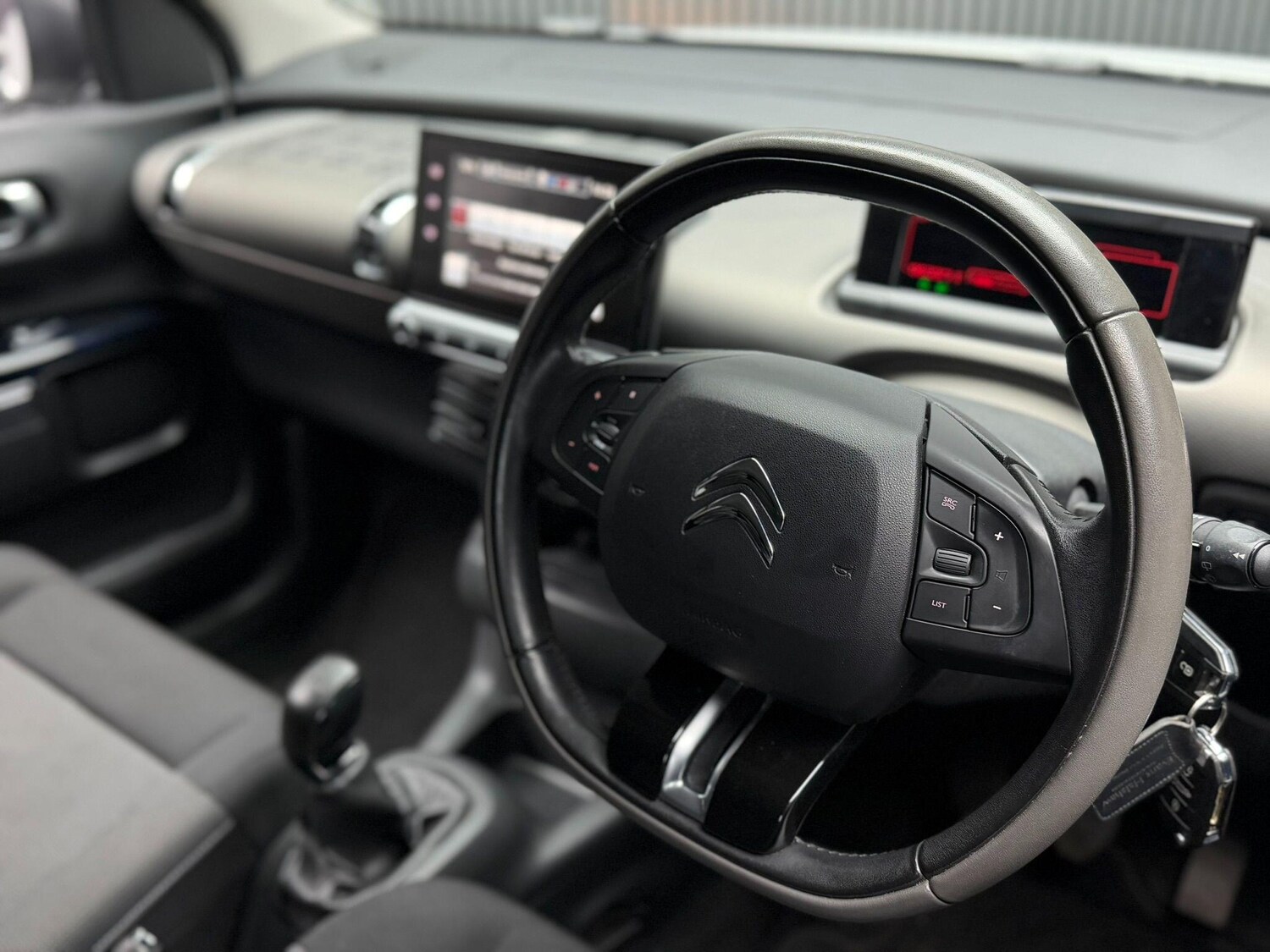 Used Citroen C4 Cactus 2016 for sale - 77909019: Photo 45