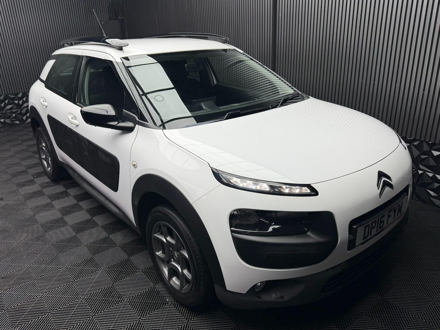 Used Citroen C4 Cactus 2016 for sale - 77909019: Photo 6