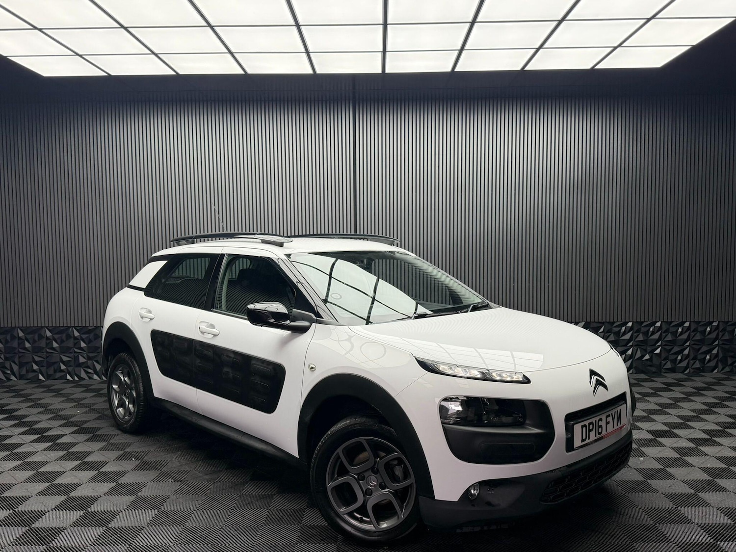 Used Citroen C4 Cactus 2016 for sale - 77909019: Photo 7