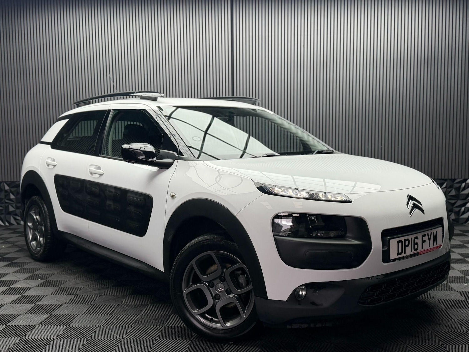Used Citroen C4 Cactus 2016 for sale - 77909019: Photo 8