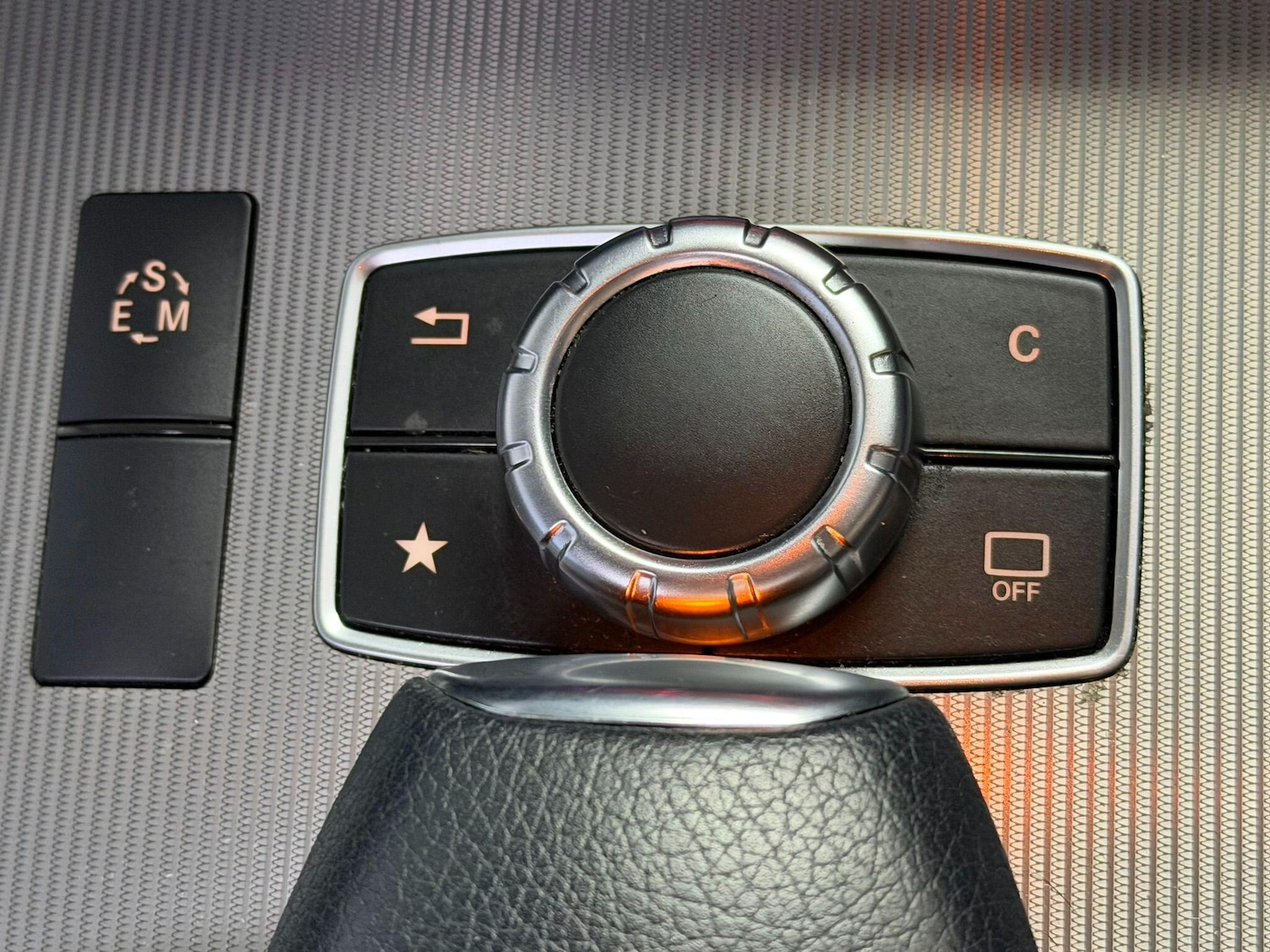 Used Mercedes-Benz E Class for sale - 77768171: Photo 34