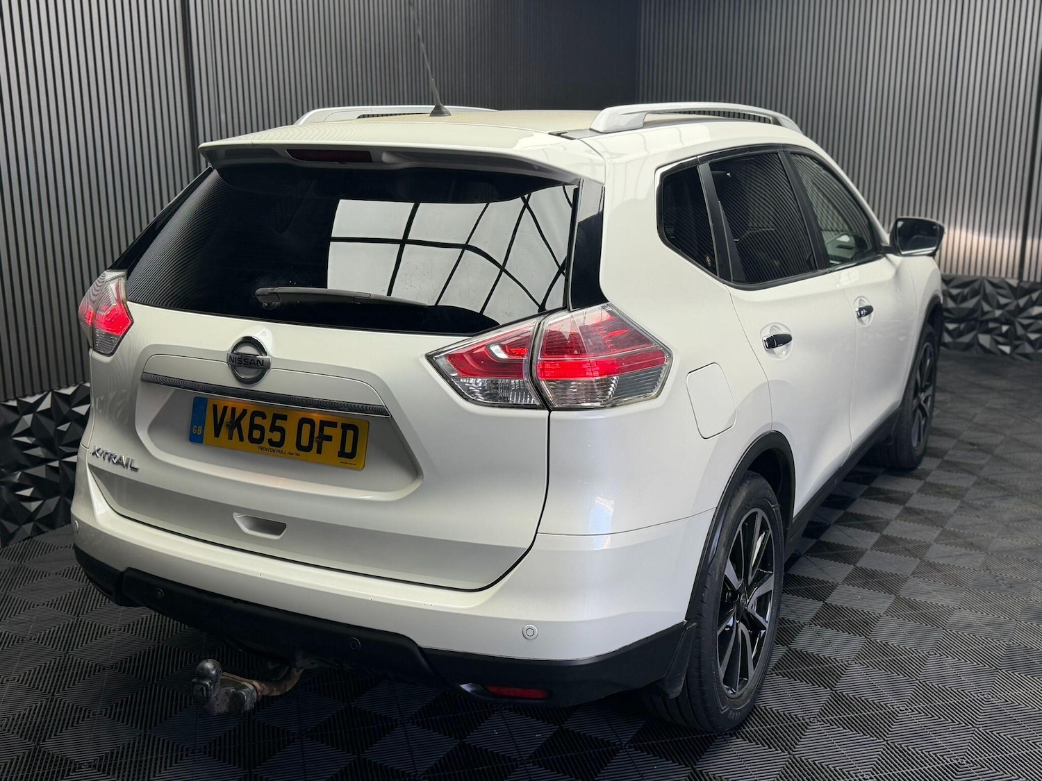 Used Nissan X-Trail for sale - 77768121: Photo 16