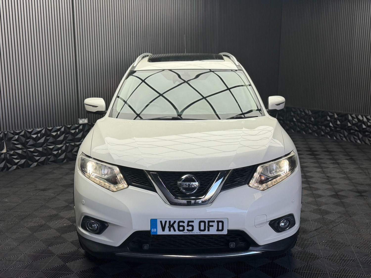 Used Nissan X-Trail for sale - 77768121: Photo 3