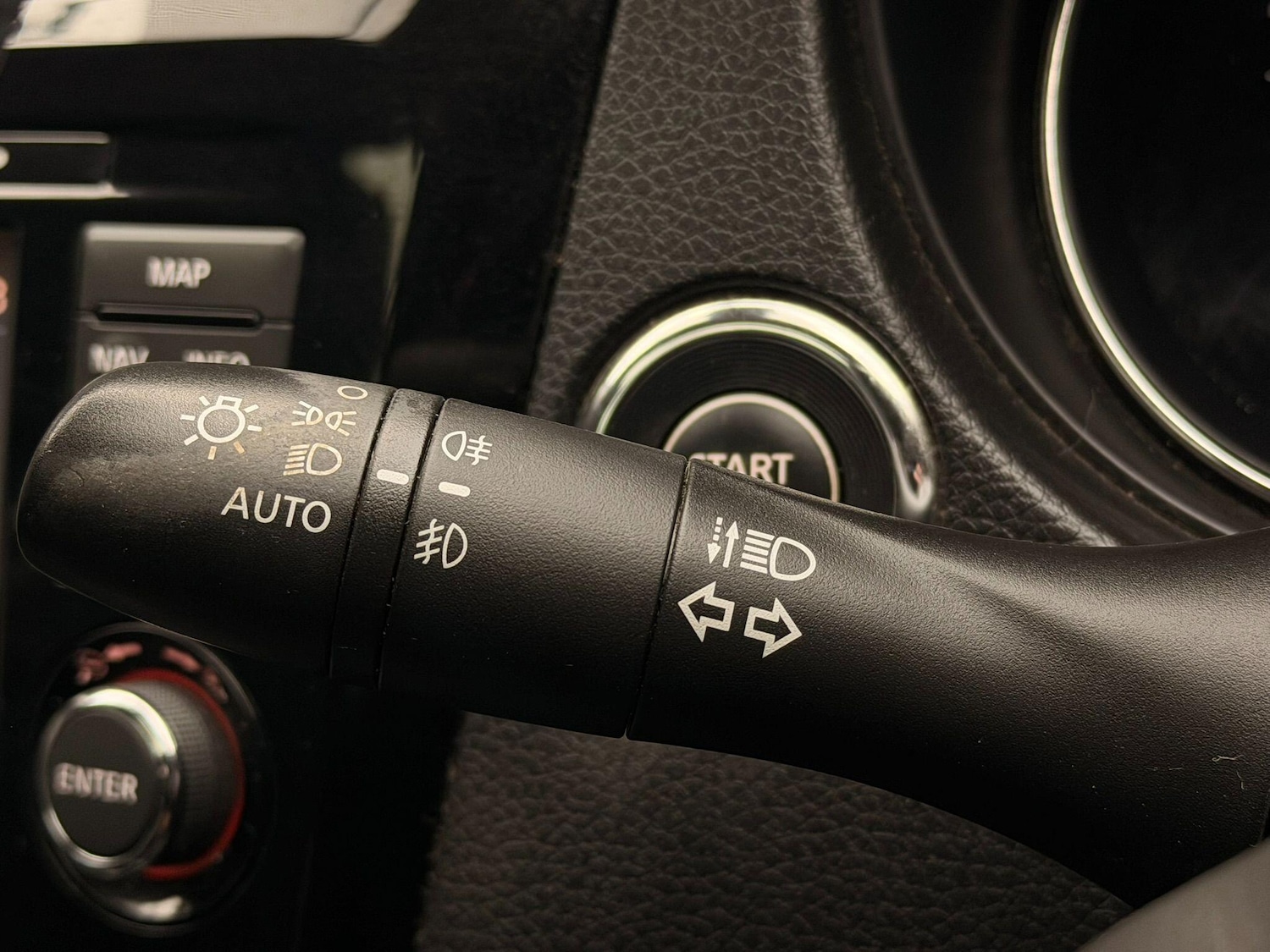 Used Nissan X-Trail for sale - 77768121: Photo 30