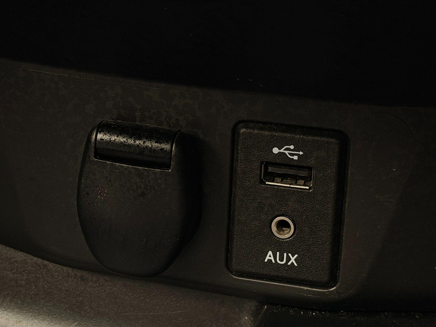 Used Nissan X-Trail for sale - 77768121: Photo 34