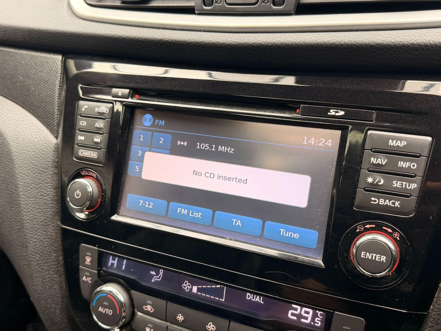 Used Nissan X-Trail for sale - 77768121: Photo 46