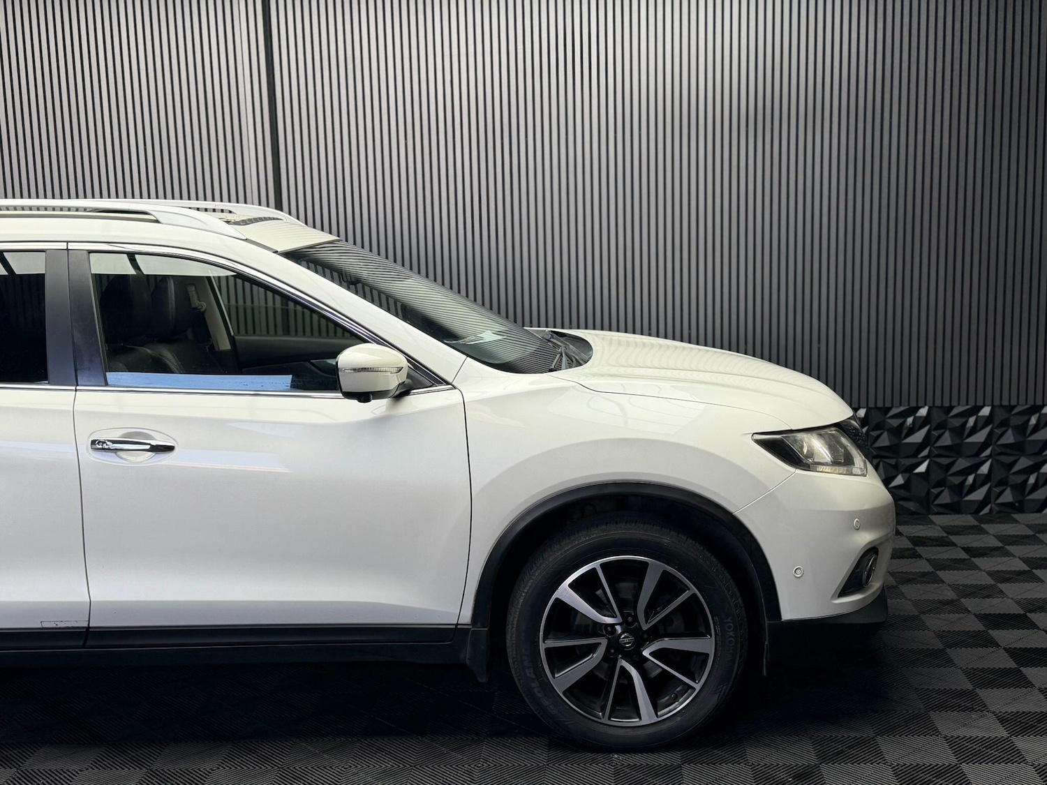 Used Nissan X-Trail for sale - 77768121: Photo 68