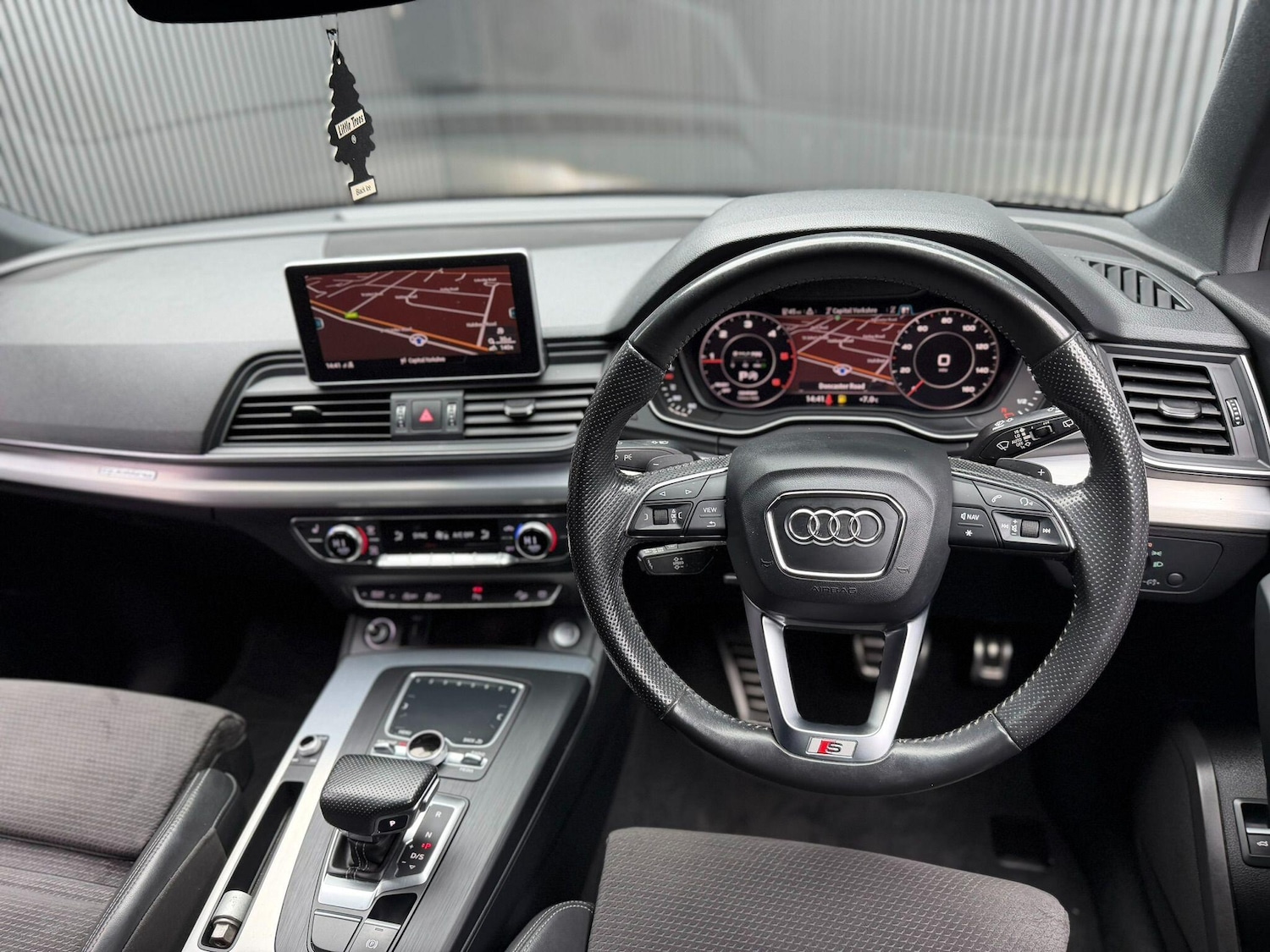 Used Audi Q5 2018 for sale - 76633431: Photo 68