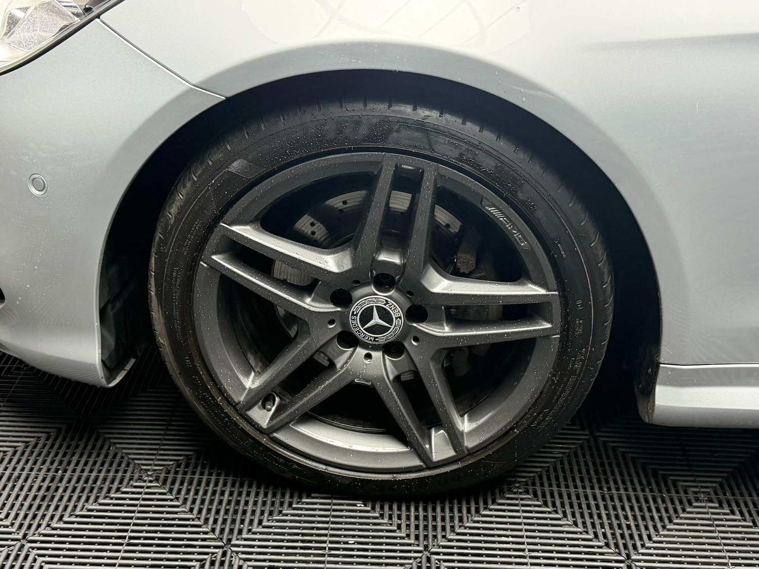 Used Mercedes-Benz E Class 2013 for sale - 77559992: Photo 36