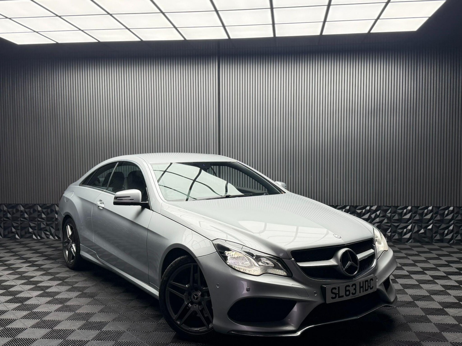 Used Mercedes-Benz E Class 2013 for sale - 77559992: Photo 8