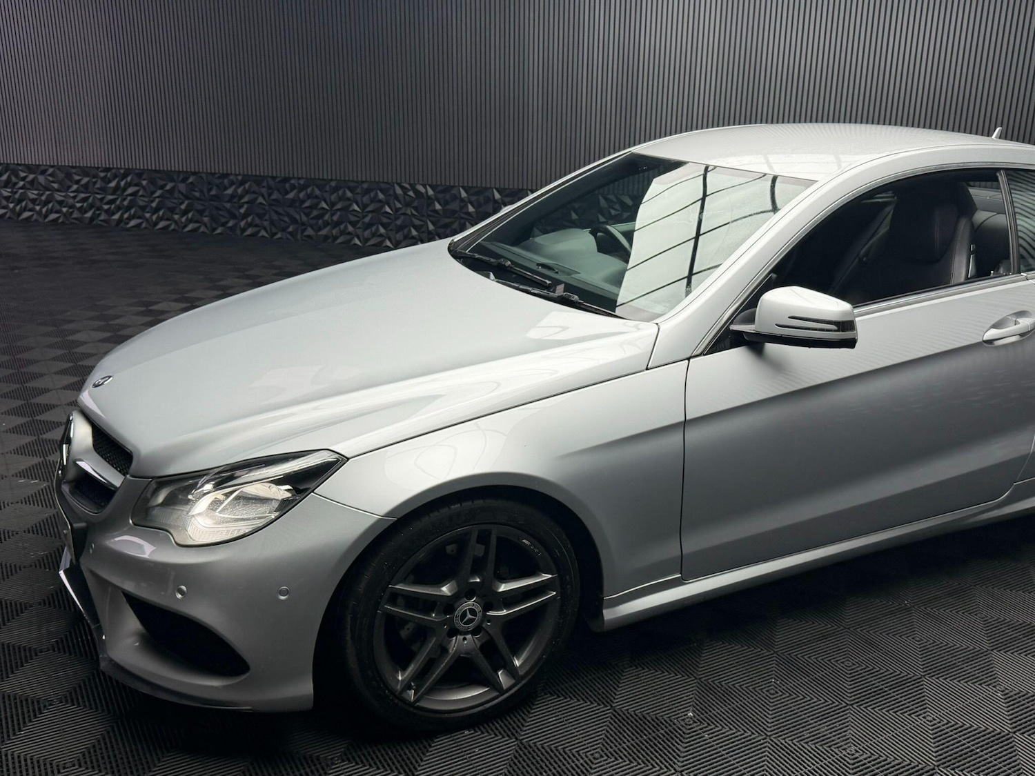 Used Mercedes-Benz E Class 2013 for sale - 77559992: Photo 9