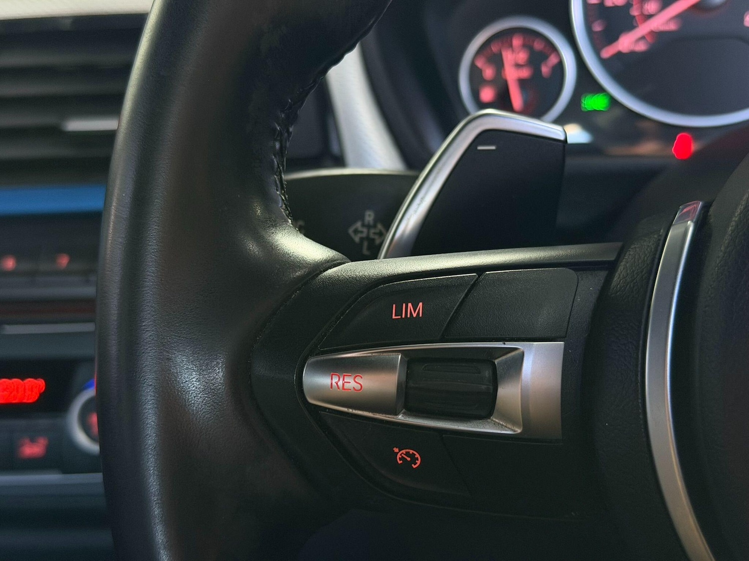 Used BMW 3 Series for sale - 77769537: Photo 24