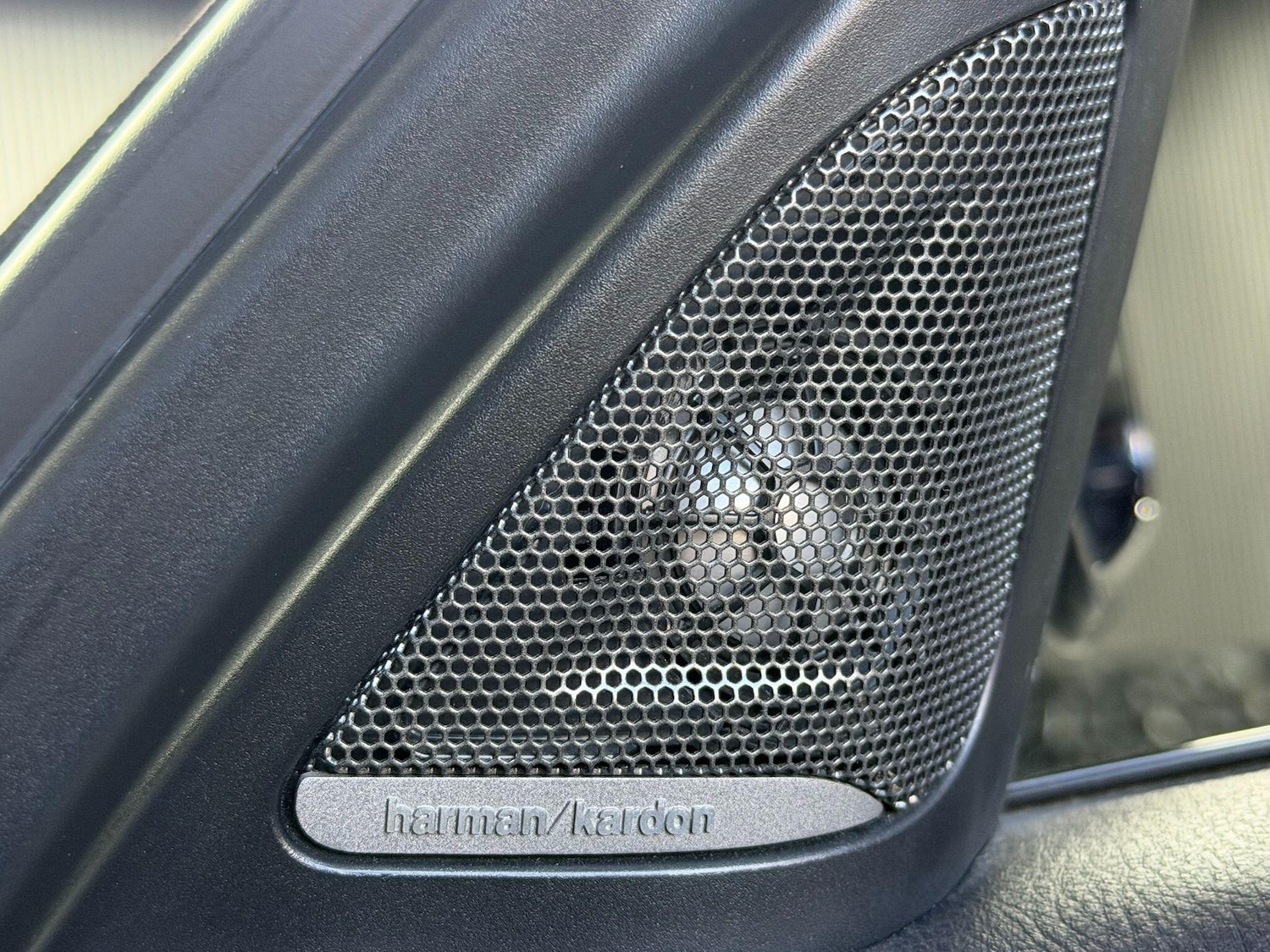 Used BMW 3 Series for sale - 77769537: Photo 25