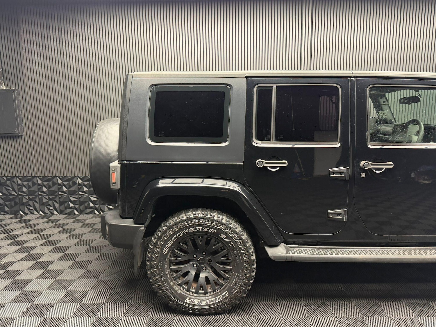 Used Jeep Wrangler 2009 for sale - 76742311: Photo 34