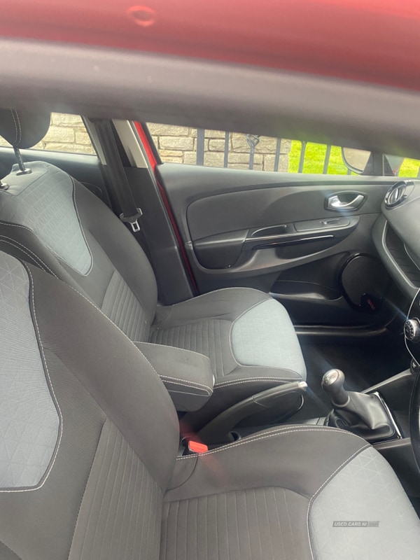 Used Renault Clio 2015 for sale - 72212200: Photo 10