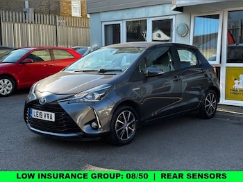 Used Toyota Yaris 2019 for sale - 79114386: Photo