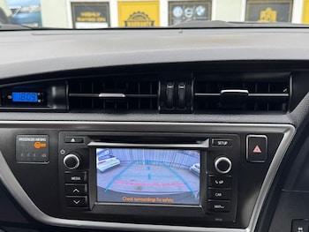 Used Toyota Auris 2013 for sale - 78930587: Photo
