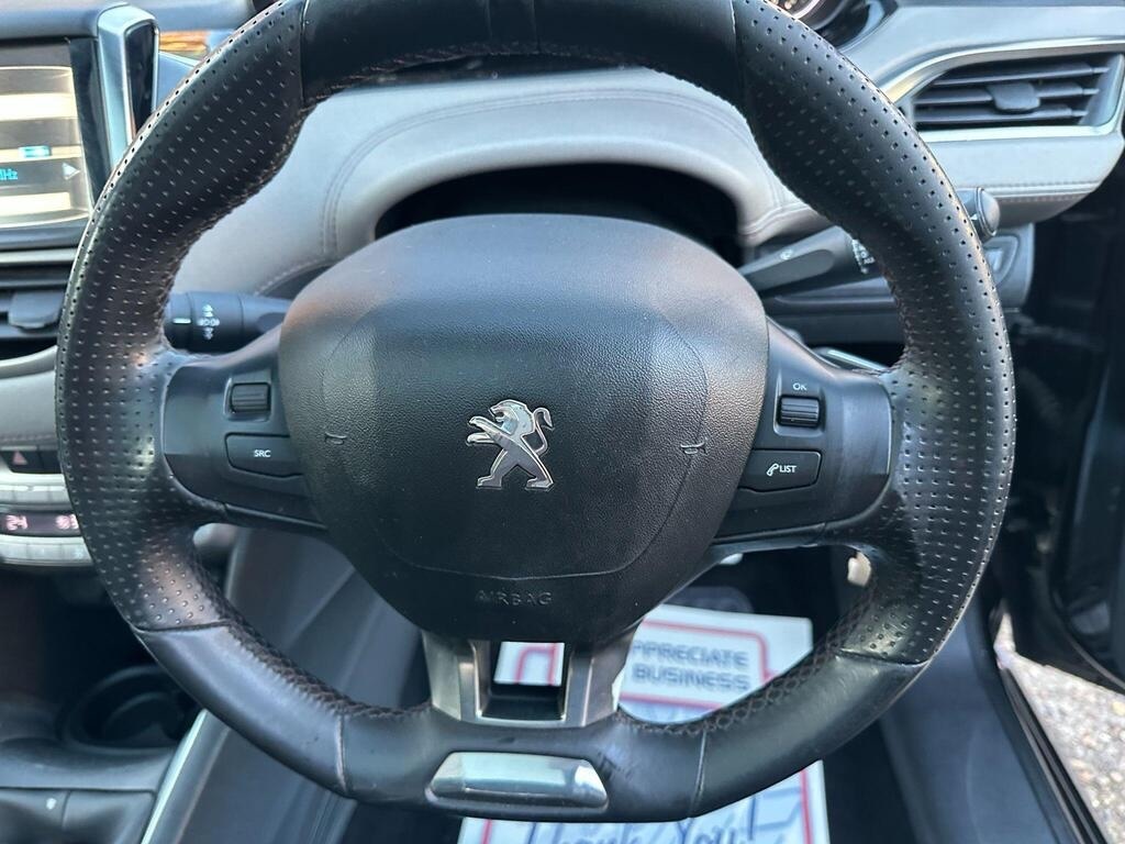 Used Peugeot 208 2013 for sale - 77201735: Photo 13