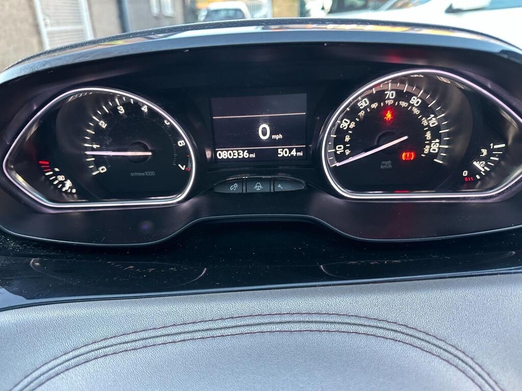 Used Peugeot 208 2013 for sale - 77201735: Photo 14