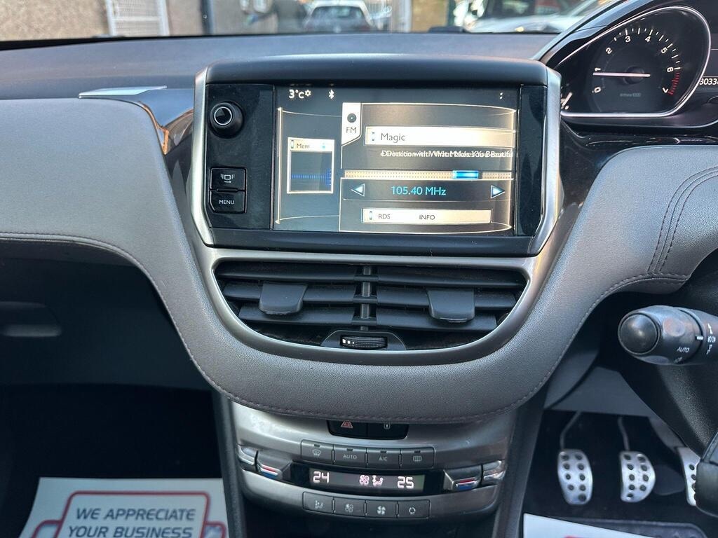 Used Peugeot 208 2013 for sale - 77201735: Photo 20