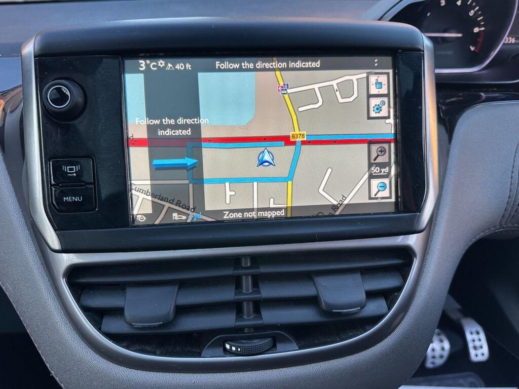 Used Peugeot 208 2013 for sale - 77201735: Photo 3