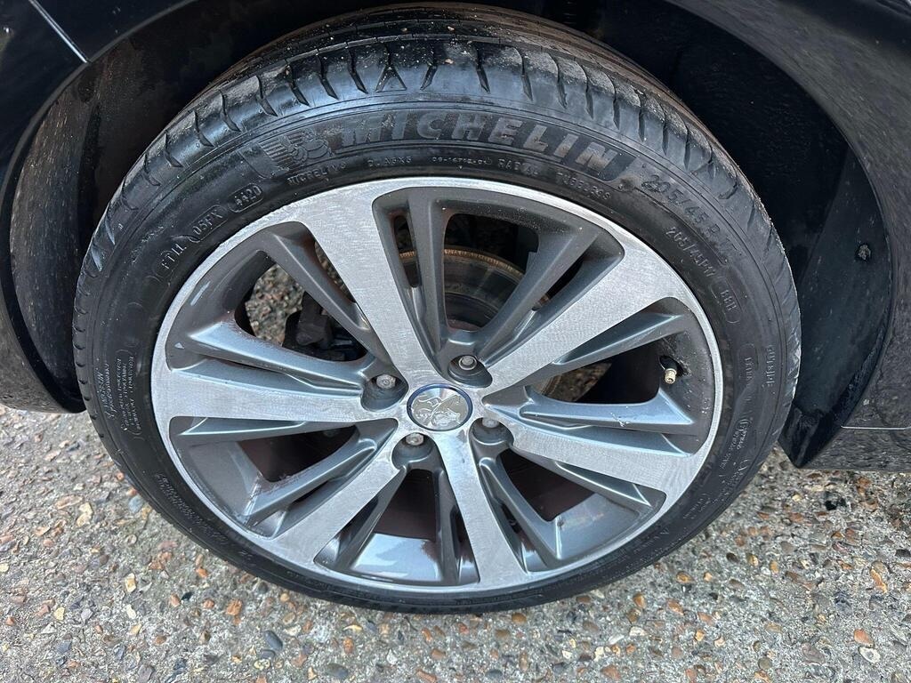 Used Peugeot 208 2013 for sale - 77201735: Photo 31