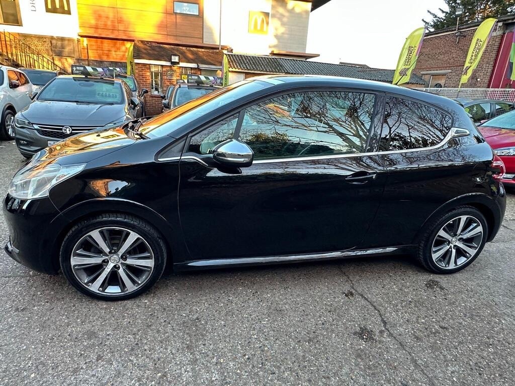 Used Peugeot 208 2013 for sale - 77201735: Photo 6