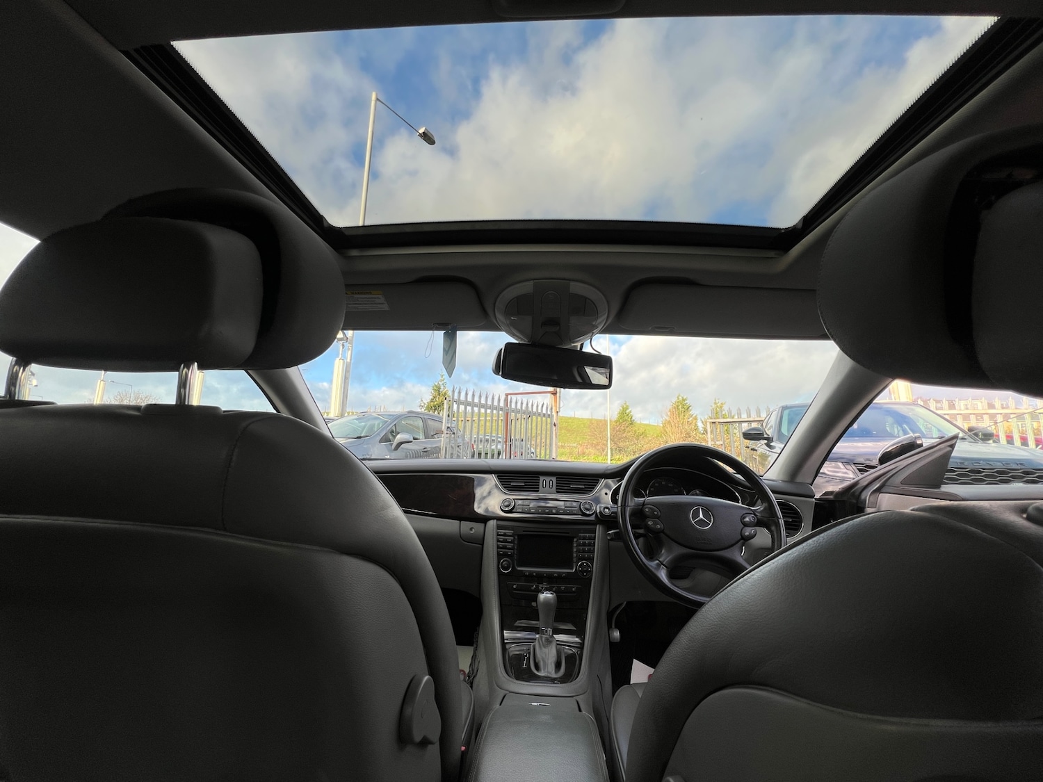 Used Mercedes-Benz CLS 2006 for sale - 76898184: Photo 24