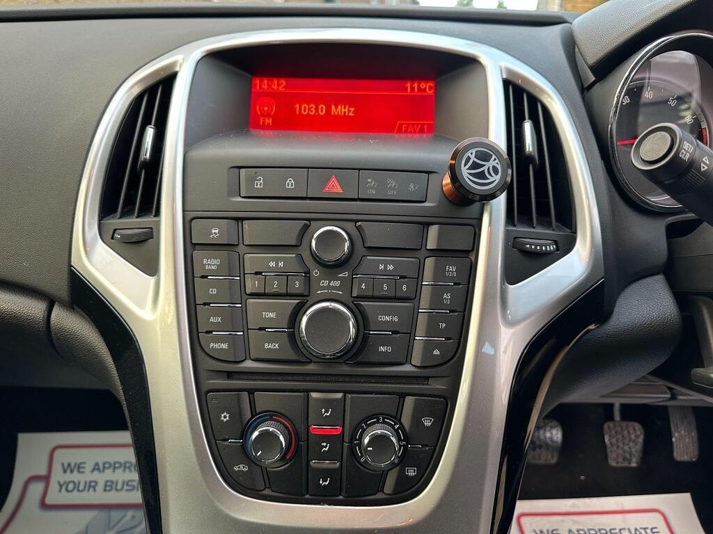 Used Vauxhall Astra 2015 for sale - 76924761: Photo 19