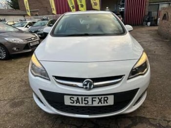 Used Vauxhall Astra 2015 for sale - 76924761: Photo